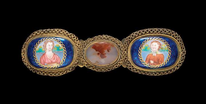 Chinese painted enamel and gilt bronze belt buckle